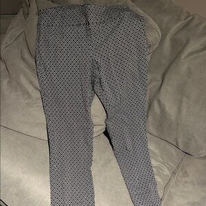 Roz & Ali Geometric Black and White Pants